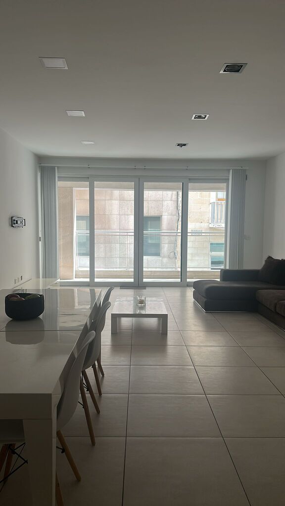 2 Bedroom Apartment for Long Let in Sliema - €1,700/month
