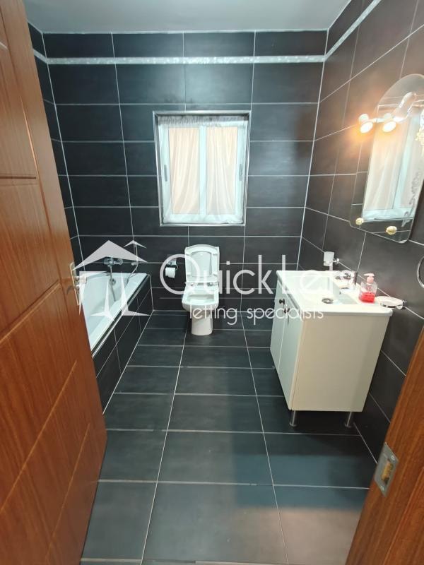 MARSAXLOKK | APARTMENT | €1,400/month photo 6