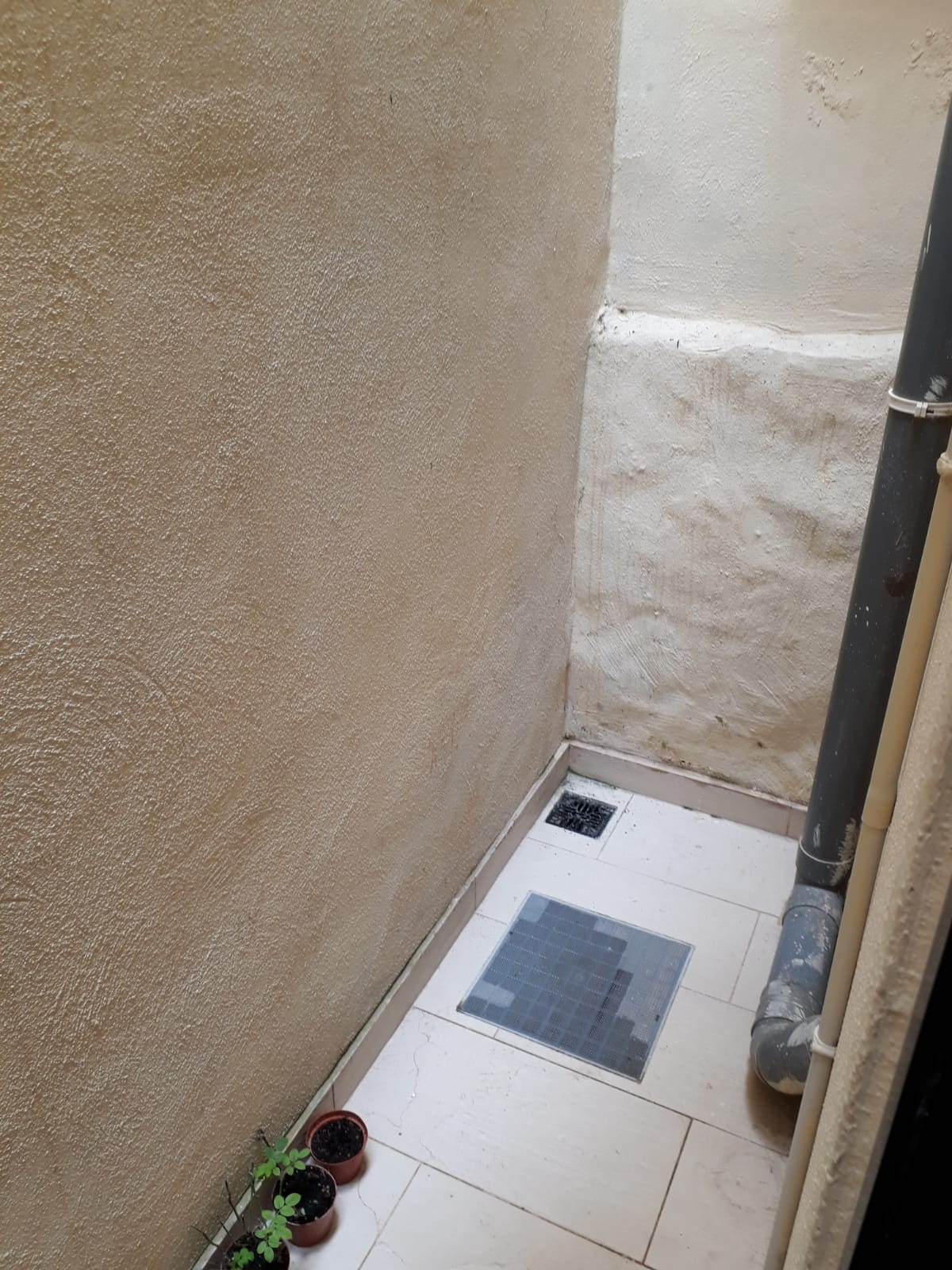 Prime 70 sqm Street Level Class 4 Shop in St. Julians photo 7