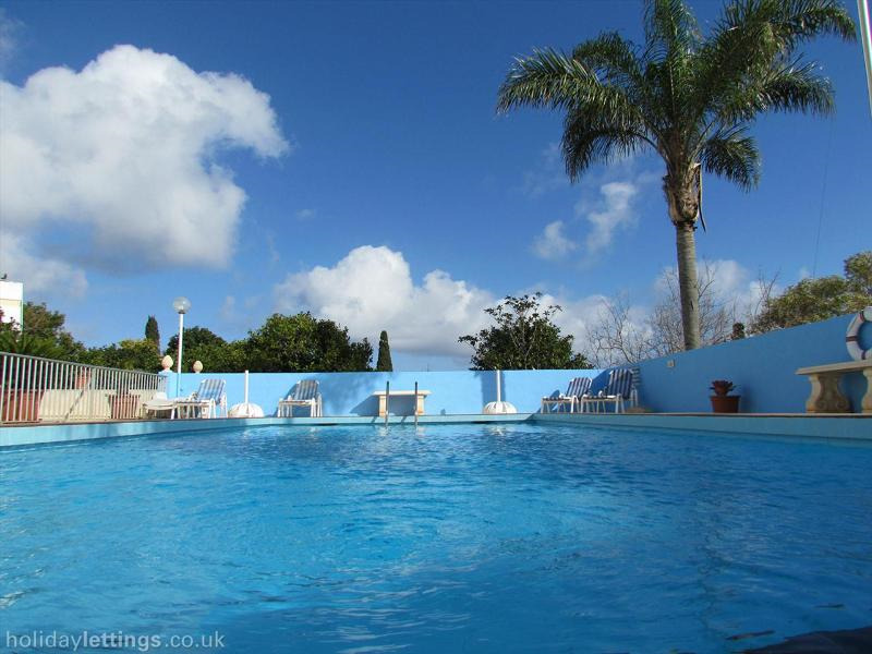 6 Bedroom Villa for Long Let in Mellieħa - €3,200/month photo 27