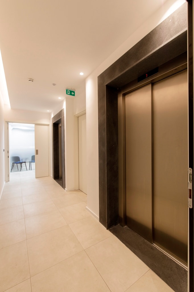 Office for Long Let in Sliema - €5,600/month photo 13