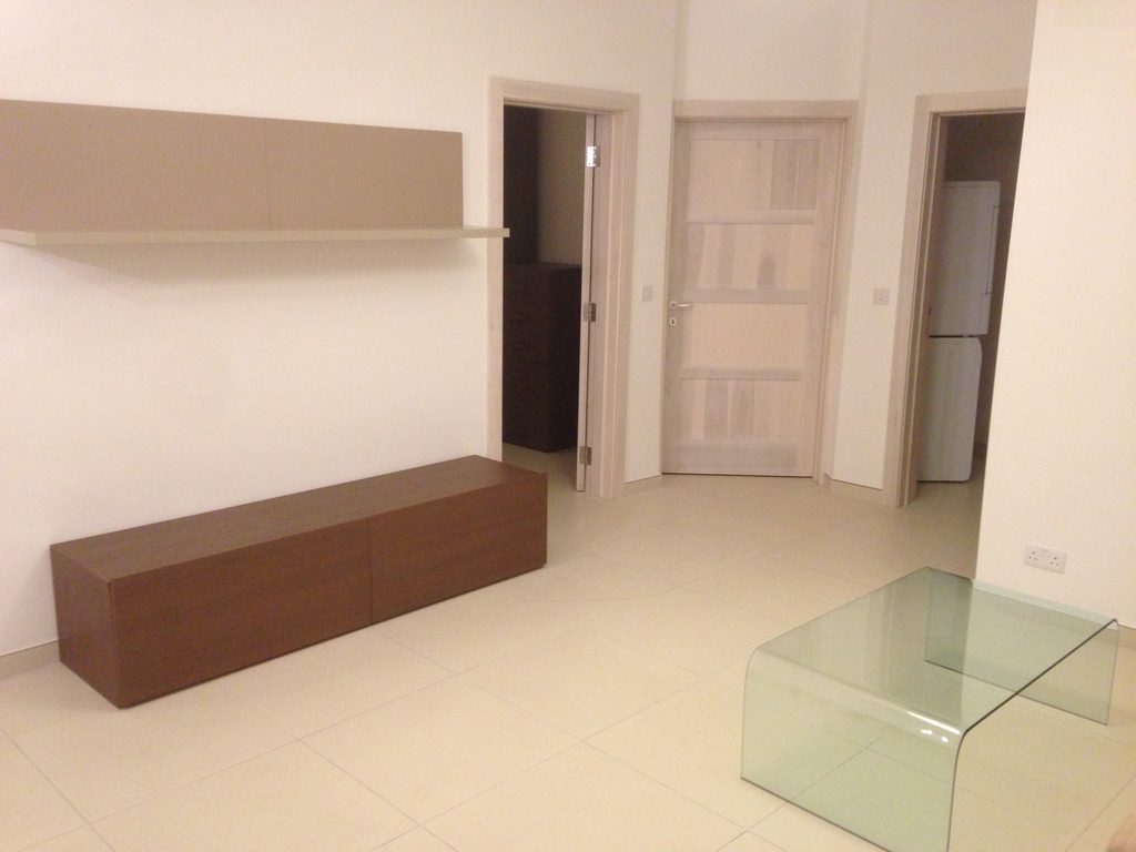 2 Bedroom Ensuite Apartment for Long Let in Sliema - €1,350/month photo 6