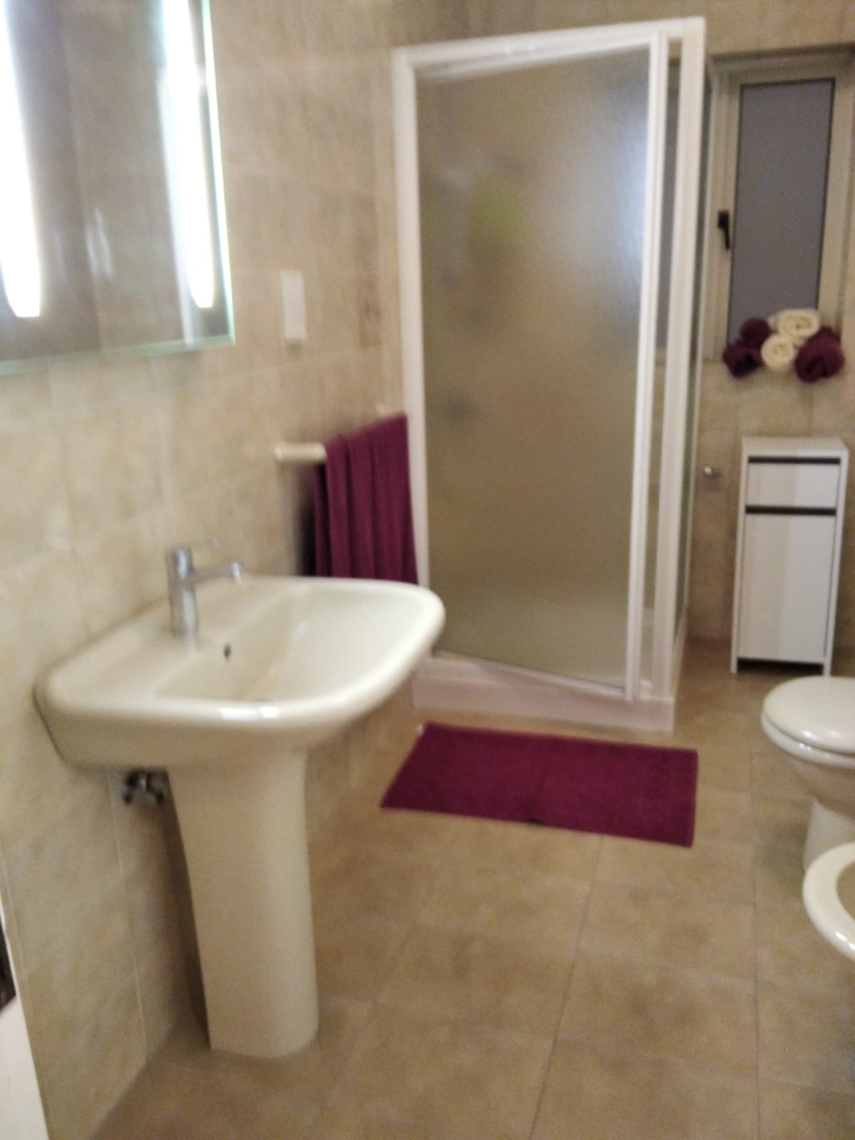 Magnificent Seafront 4-Bedroom Apartment in Sliema photo 9