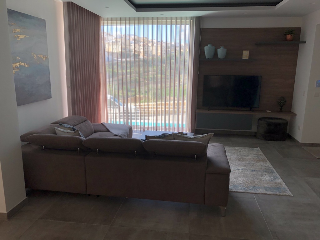 4 Bedroom Villa for Long Let in Swieqi - €12,500/month photo 15