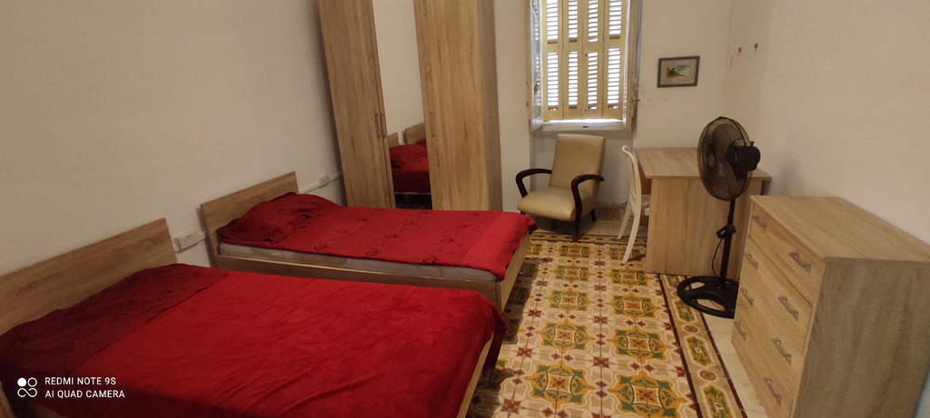 2 Bedroom Townhouse for Long Let in Gżira - €1,350/month photo 5