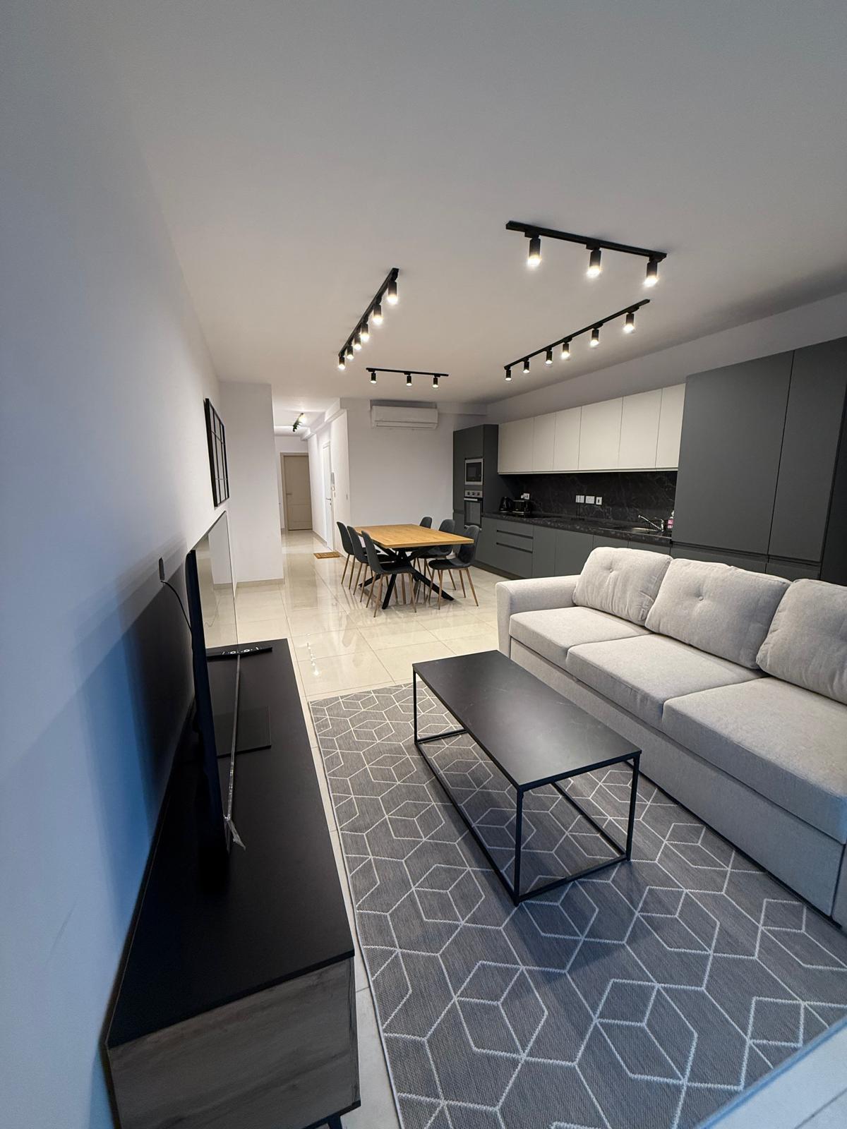 2 Bedroom Apartment for Long Let in Gżira - €1,600/month