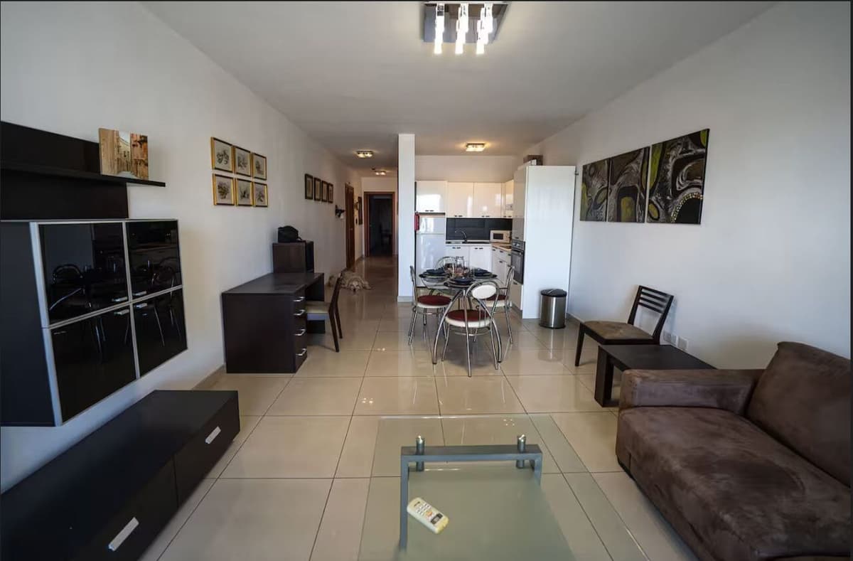 1 Bedroom Apartment for Long Let in Gżira - €1,500/month