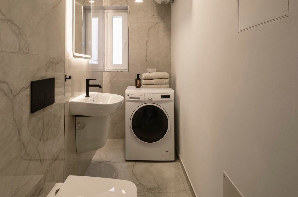 3 Bedroom Apartment for Long Let in San Ġwann - €2,200/month photo 9