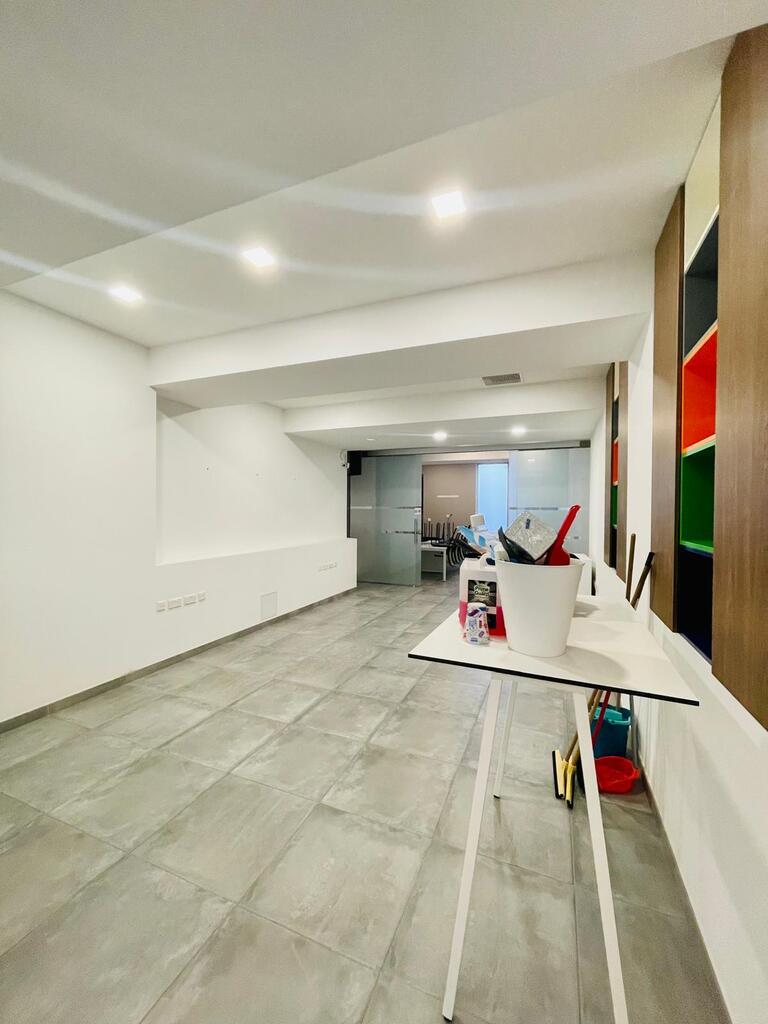 Shop for Long Let in Sliema - €3,450/month photo 6