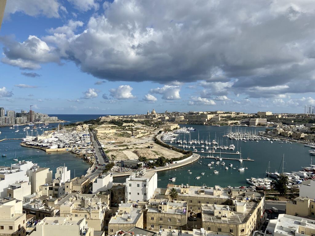 3 Bedroom Apartment for Long Let in Gżira - €6,700/month photo 11