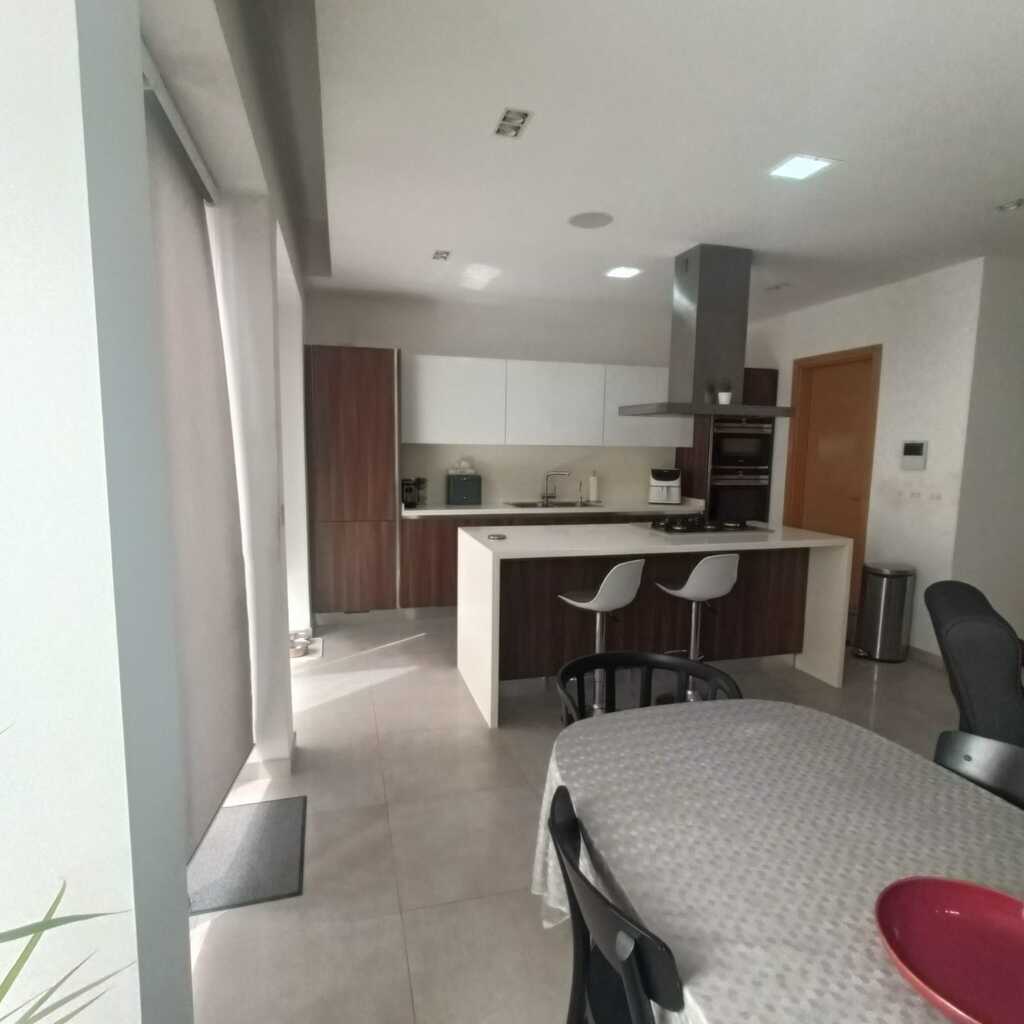 3 Bedroom Terraced House for Long Let in Mosta - €2,500/month photo 3