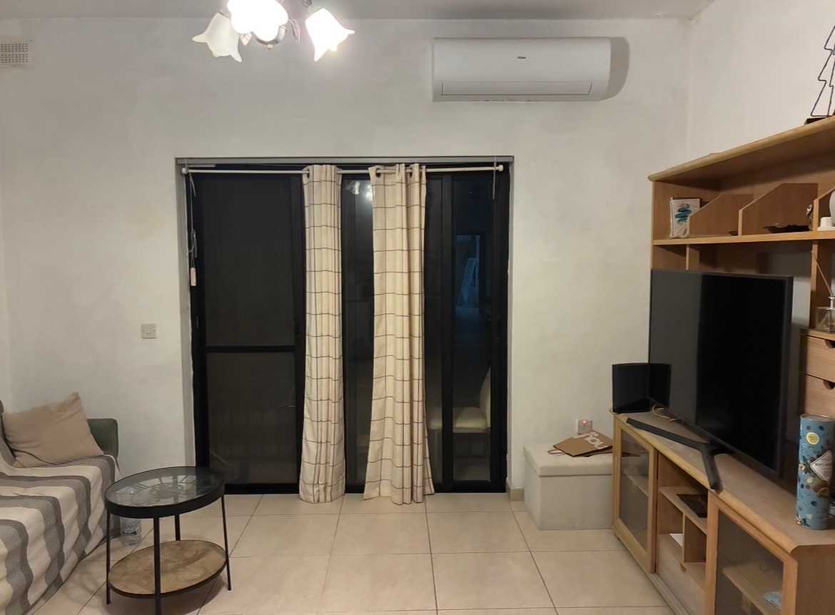 One double bedroom apt/flat in sliema photo 2