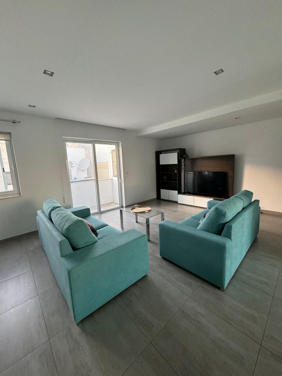3 Bedroom Ensuite Penthouse for Long Let in Sliema - €2,700/month photo 2