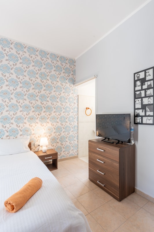 3 Bedroom Apartment for Long Let in Sliema - €1,650/month photo 17