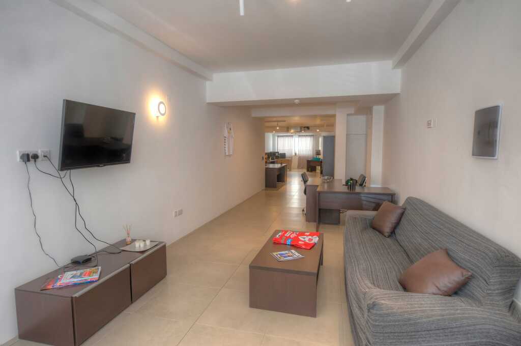Office for Long Let in St. Julian's - €1,500/month photo 15