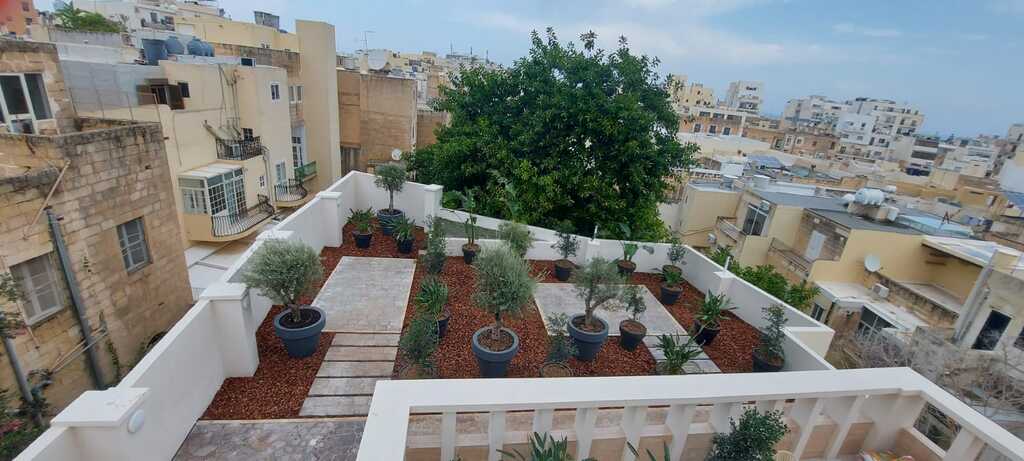 2 Bedroom Apartment for Long Let in Sliema - €2,200/month photo 2