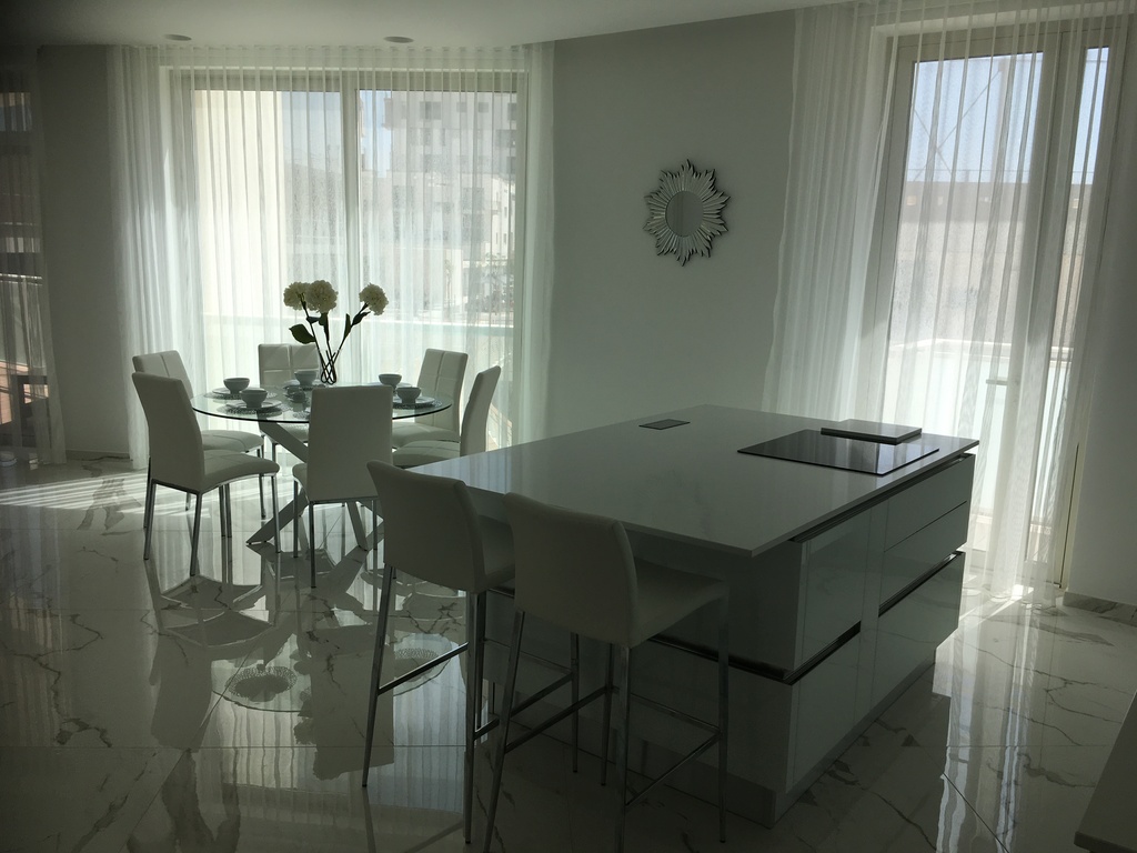 1 Bedroom Ensuite Apartment for Long Let in Sliema - €2,500/month photo 10