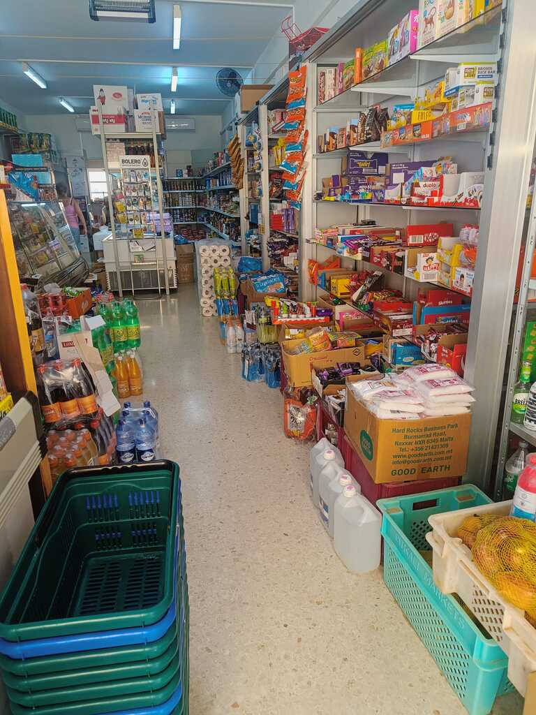Shop for Long Let in Żurrieq - €1,200/month