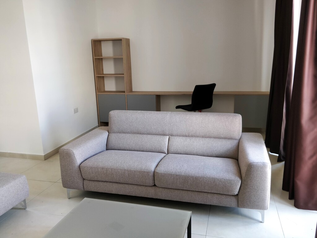 2 Bedroom Penthouse for Long Let in Paola - €1,750/month photo 8