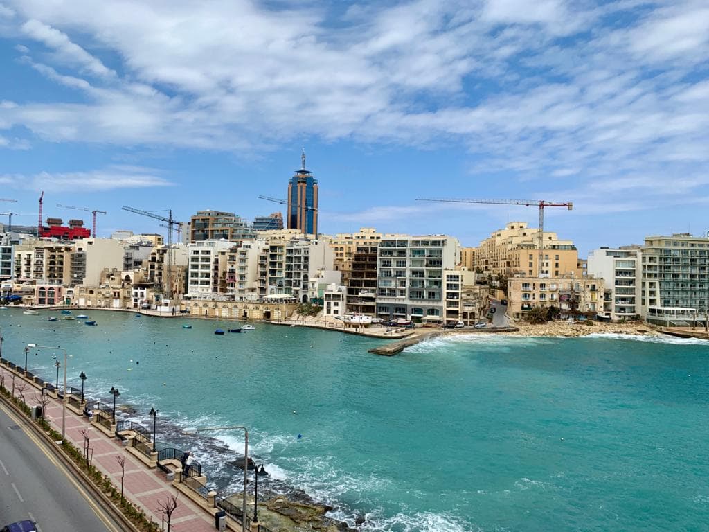 3 Bedroom Apartment for Long Let in St. Julian's - €2,900/month