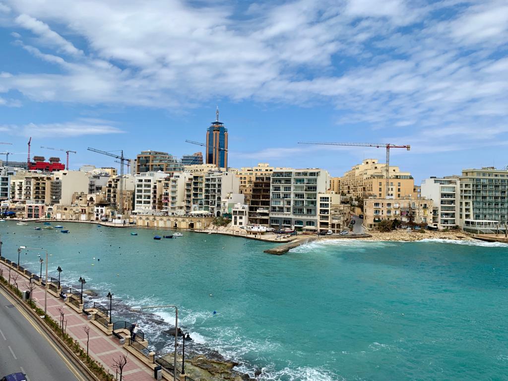 3 Bedroom Apartment for Long Let in St. Julian's - €2,900/month