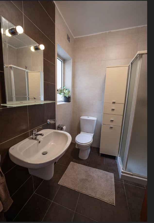 1 Bedroom Apartment for Long Let in Gżira - €1,499/month photo 7