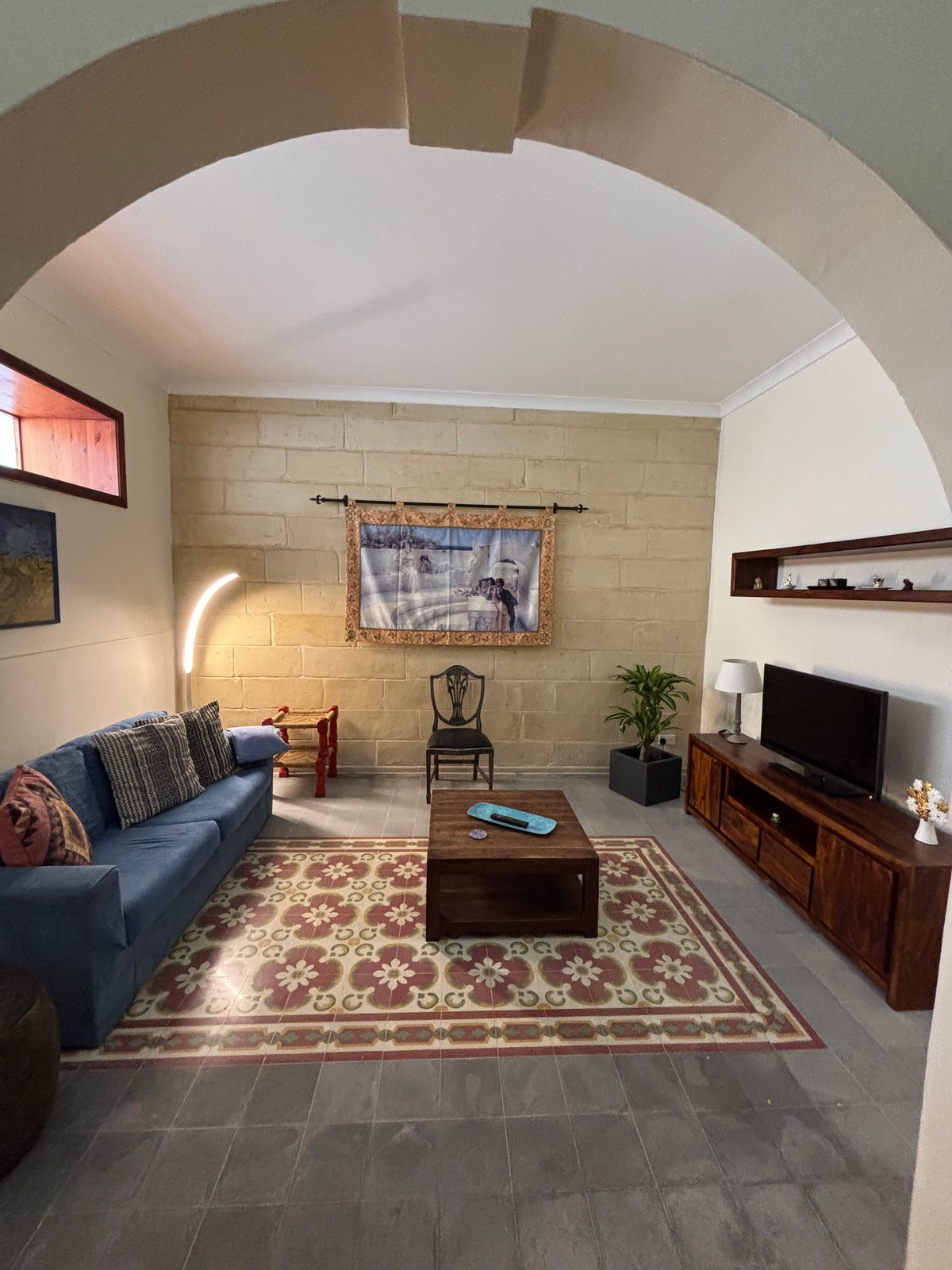 Spacious Pet-Friendly 3-Bedroom Townhouse in Sliema photo 2