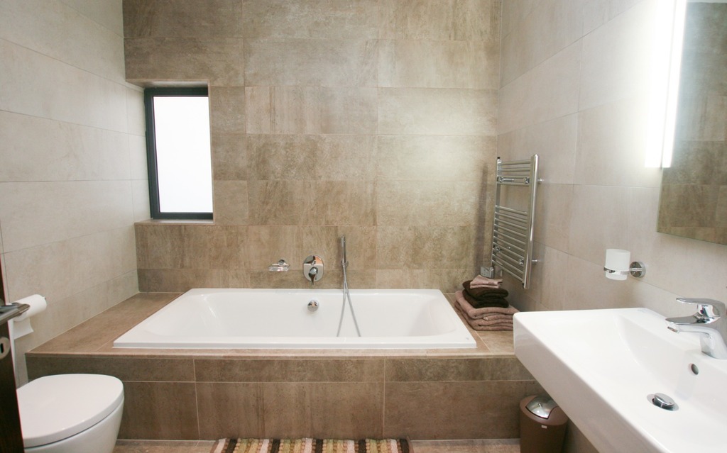 3 Bedroom Maisonette for Long Let in Swieqi - €2,100/month photo 10