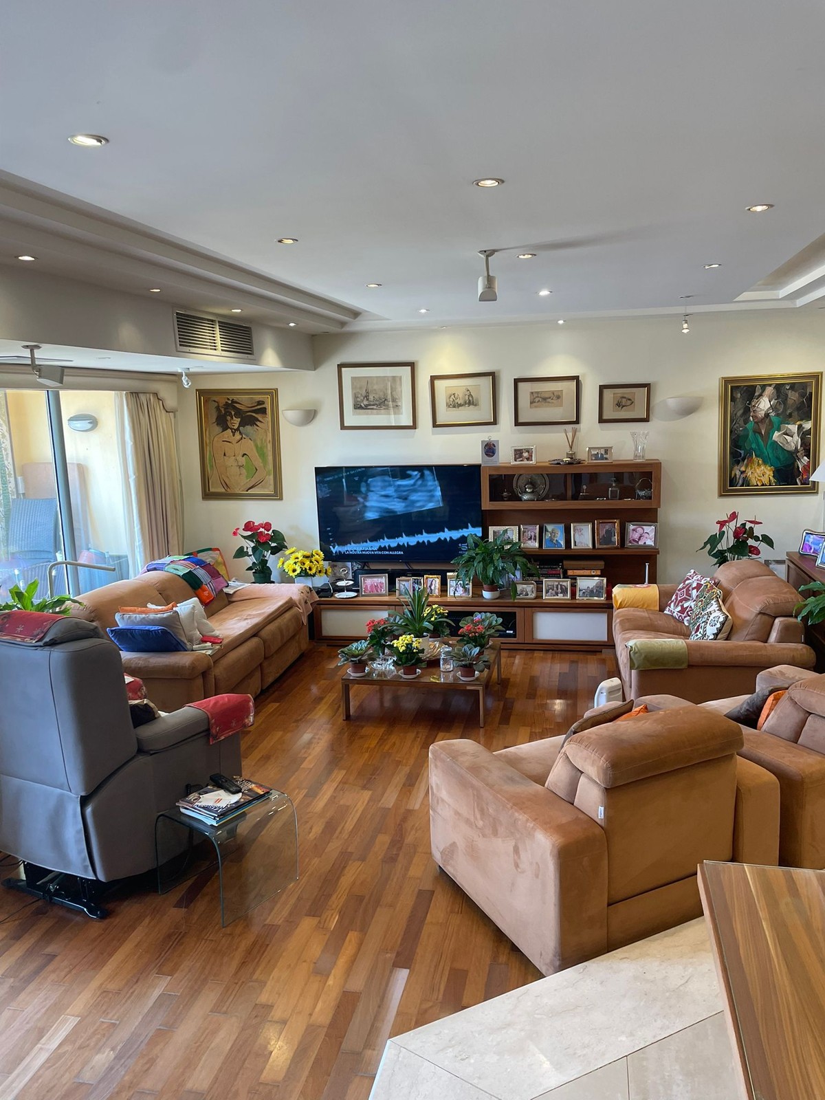 Prestigious Freehold 202sqm Marina Front 3-Bedroom Apartment in Portomaso, St Julians photo 3