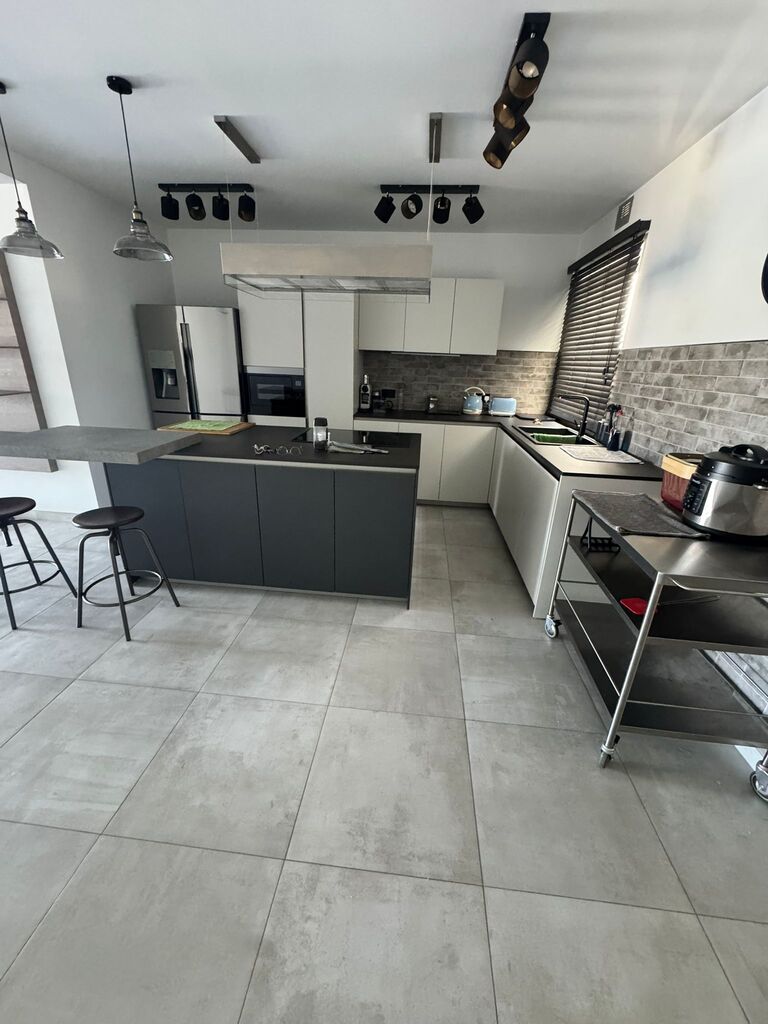 3 Bedroom Apartment for Long Let in Burmarrad - €1,600/month photo 8