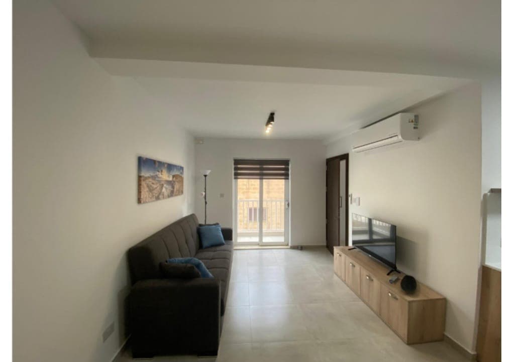 2 Bedroom Ensuite Apartment for Long Let in San Ġwann - €1,600/month