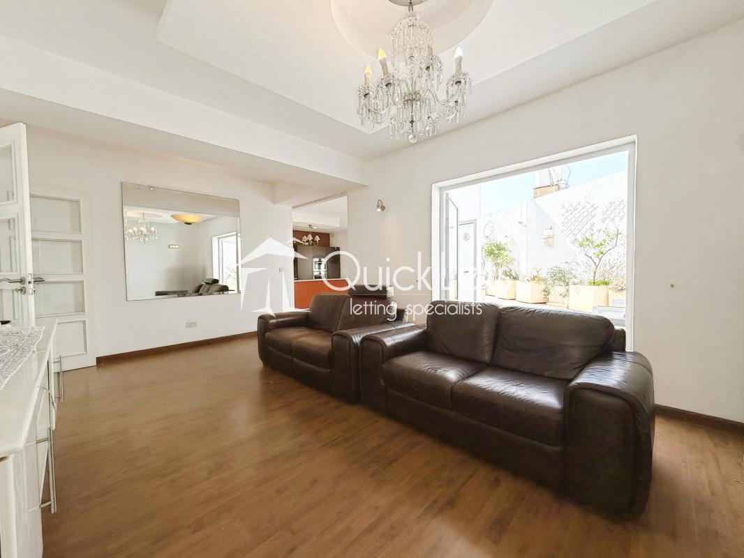 2 Bedroom Ensuite Maisonette for Long Let in Swieqi - €2,000/month photo 2