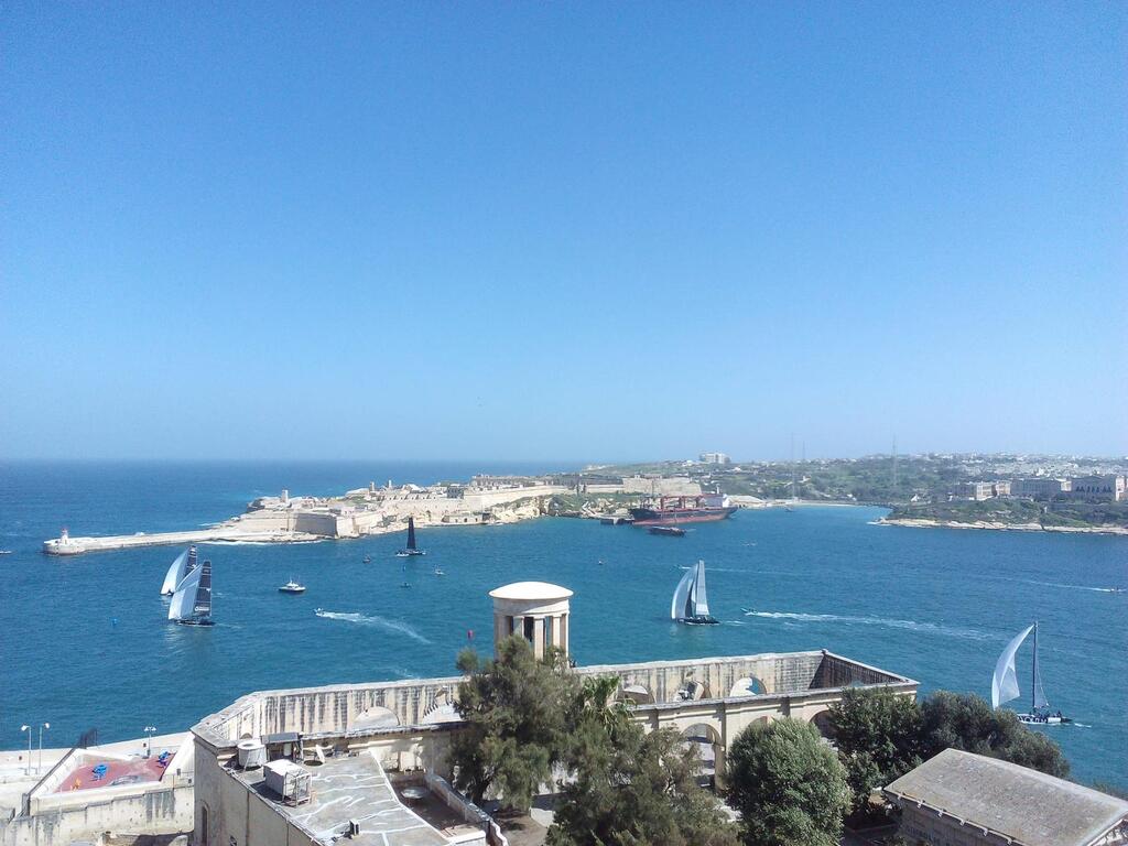 3 Bedroom Apartment for Long Let in Valletta - €2,500/month