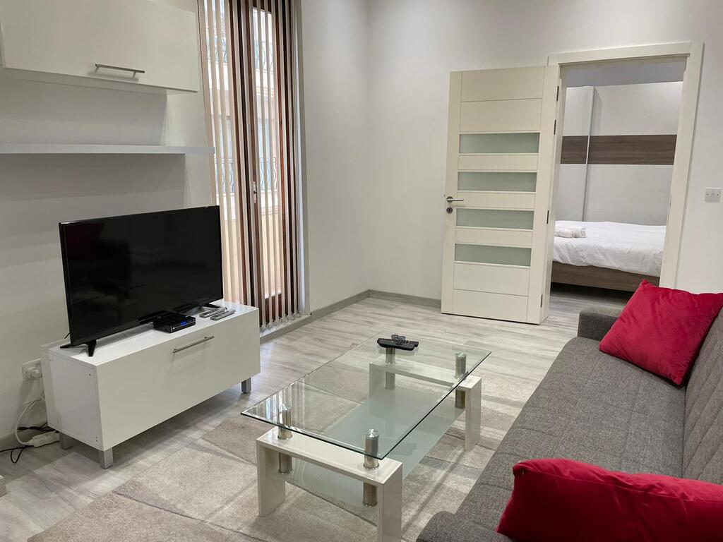 3 Bedroom Apartment for Long Let in Sliema - €1,800/month photo 13