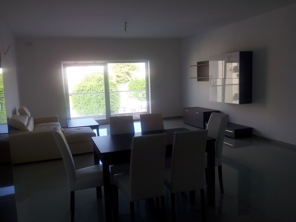 2 Bedroom Maisonette for Long Let in Żebbuġ - €1,200/month photo 2