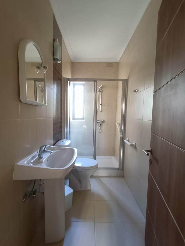 3 Bedroom Terraced House for Long Let in Baħar iċ-Ċagħaq - €2,300/month photo 15