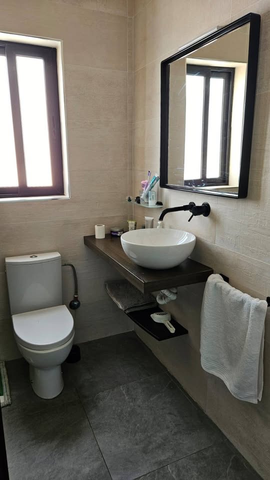 2 Bedroom Penthouse for Long Let in Marsaskala - €1,300/month photo 8