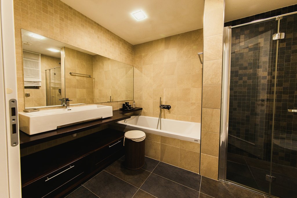 3 Bedroom Apartment for Long Let in Sliema - €3,150/month photo 9
