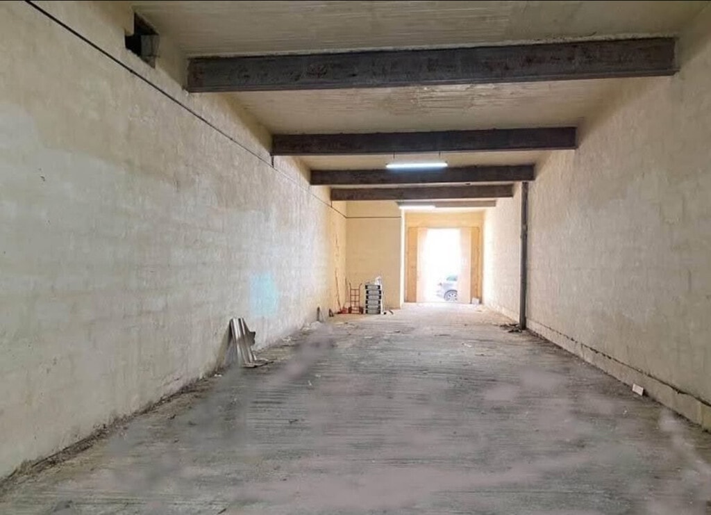 Warehouse for Long Let in Qormi - €1,950/month photo 2