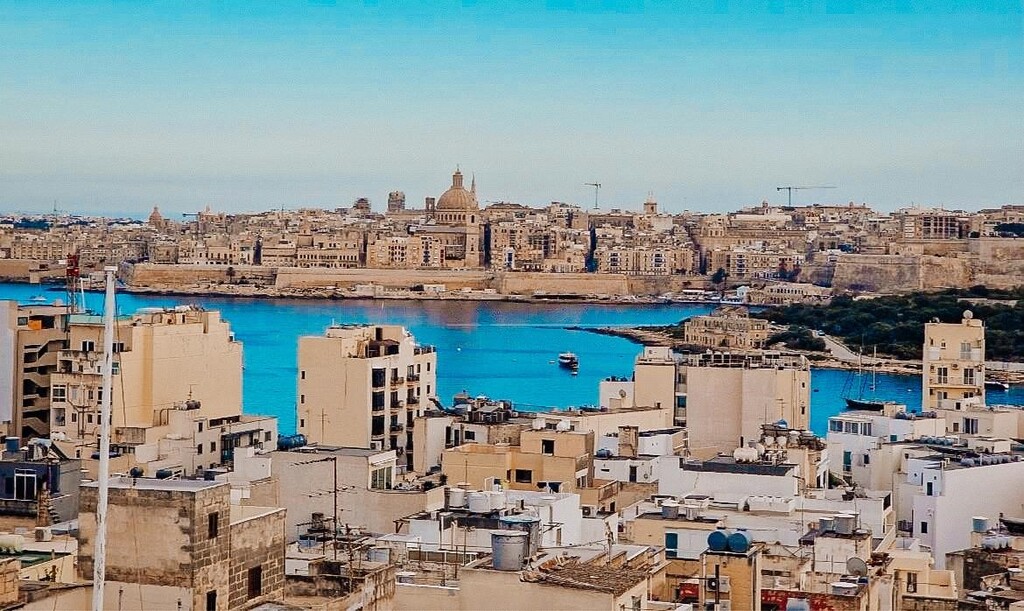 1 Bedroom Apartment for Long Let in Sliema - €1,200/month