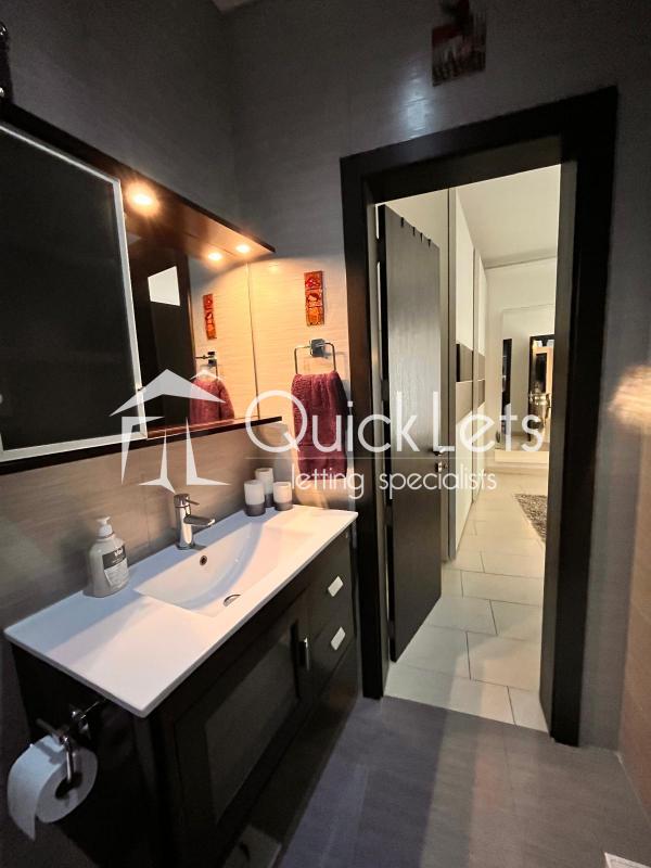1 Bedroom Ensuite Apartment for Long Let in Naxxar - €1,350/month photo 9