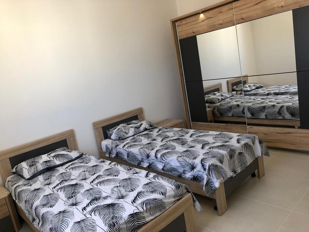 2 Bedroom Penthouse for Long Let in Swieqi - €2,500/month photo 11