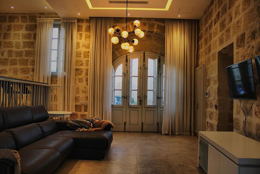 4 Bedroom Palazzo for Long Let in Qormi - €8,000/month photo 5