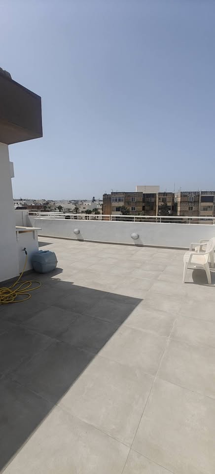Modern 215 sqm 3-Bedroom Corner Penthouse with Massive Terraces in Żejtun photo 4