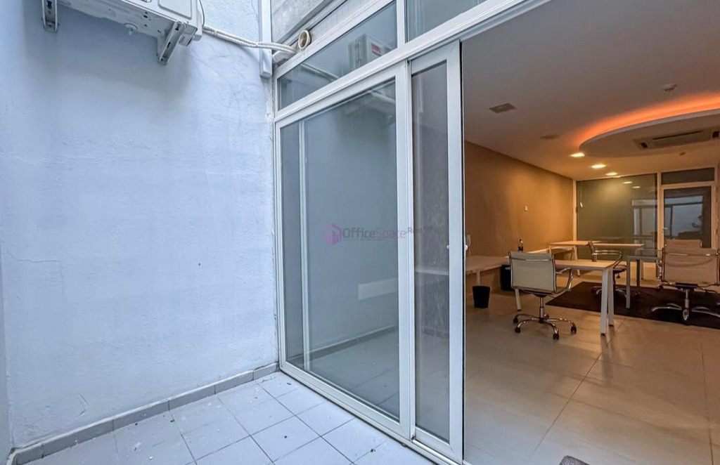 Office for Long Let in Sliema - €3,250/month photo 6