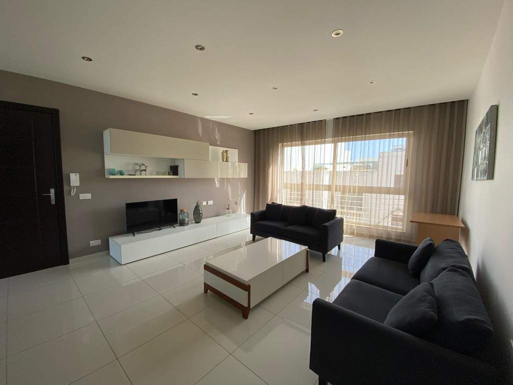 2 Bedroom Apartment for Long Let in Swieqi - €2,000/month photo 2