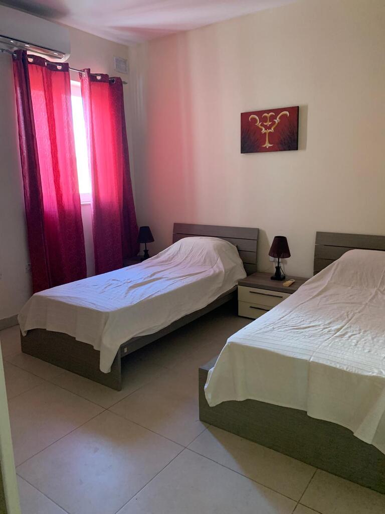 2 Bedroom Penthouse for Long Let in Ibraġ - €1,275/month photo 7