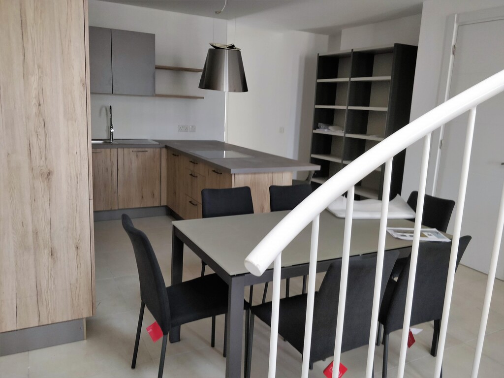 2 Bedroom Penthouse for Long Let in Paola - €1,750/month photo 5