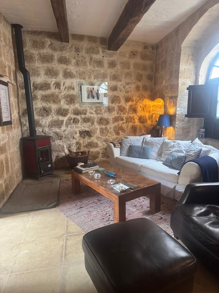 3 Bedroom House of Character for Long Let in Mġarr - €2,500/month photo 10