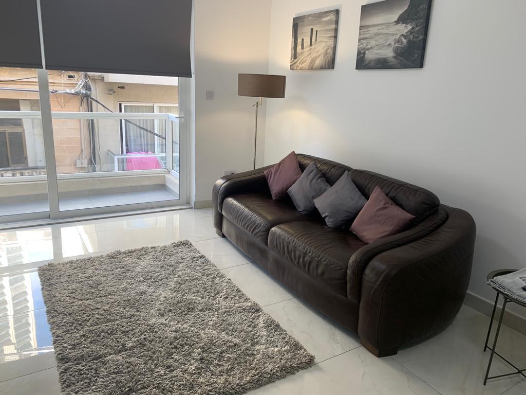 2 Bedroom Apartment for Long Let in St. Julian's - €1,500/month photo 2